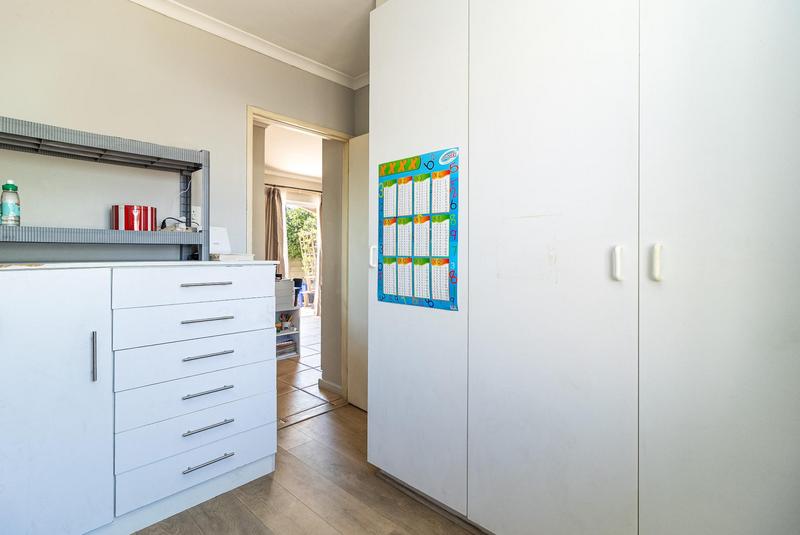 2 Bedroom Property for Sale in Sonstraal Heights Western Cape